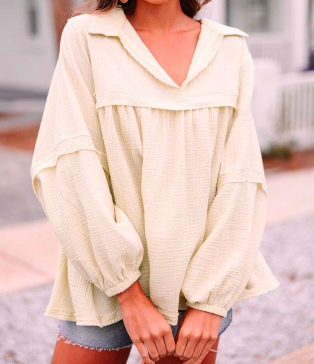 Fantastic Fawn Women’s Vanilla Oversized Long Sleeve Top Sz M NEW